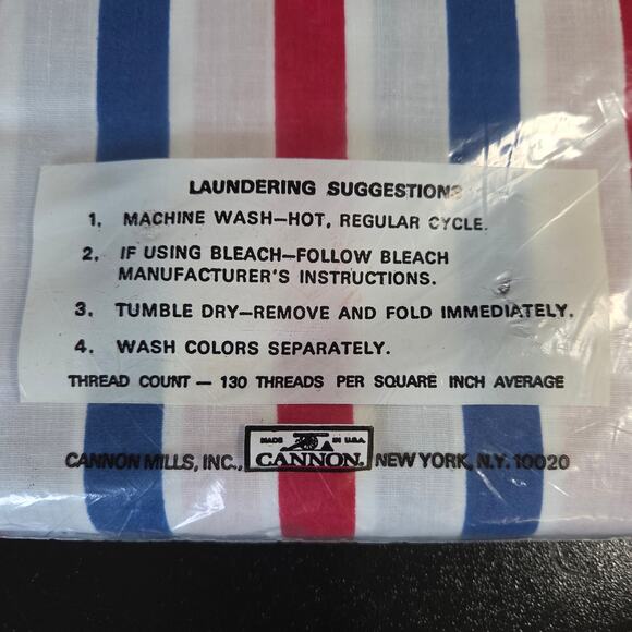 Vintage 70s Cannon No-Iron Red White Blue Full Flat Sheet Irregular USA - Picture 5 of 6